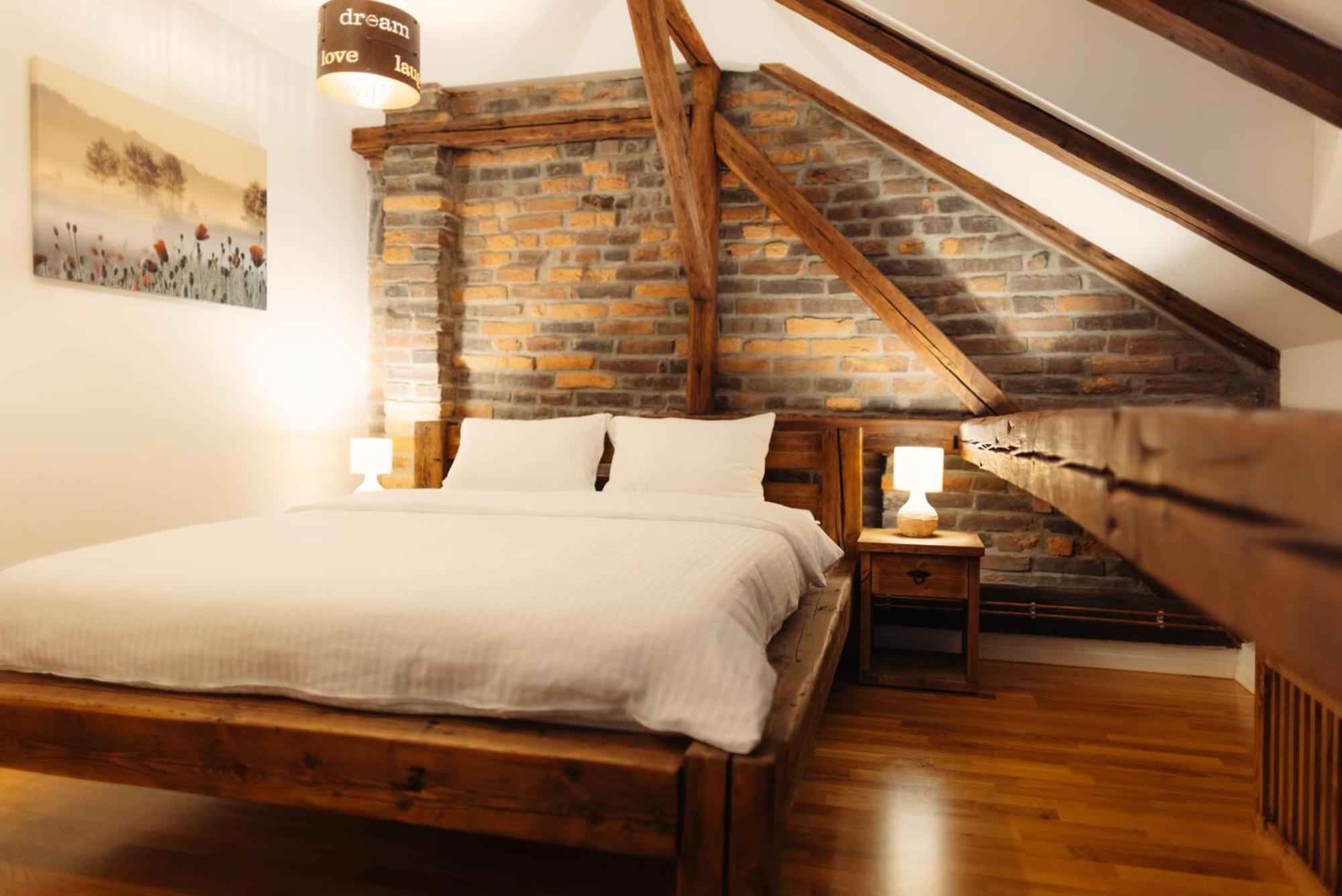 Casa 1901 Aparthotel Baia Mare Luaran gambar