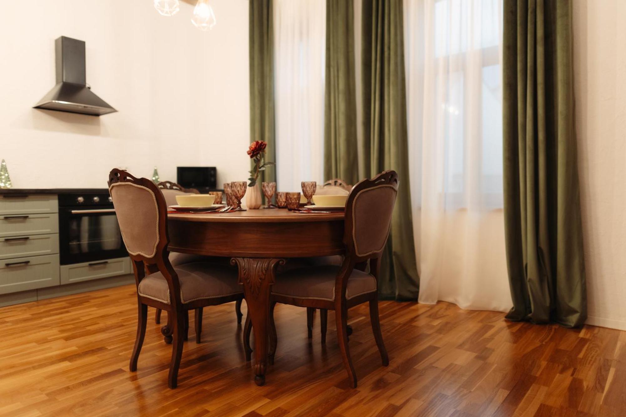Casa 1901 Aparthotel Baia Mare Luaran gambar